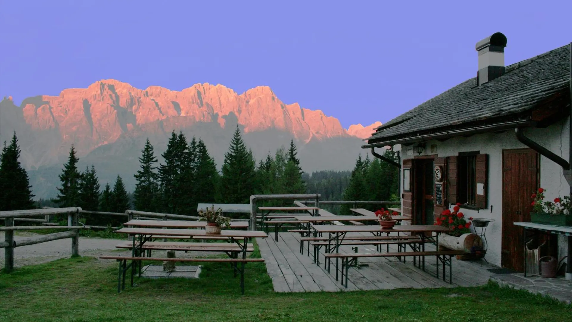 Rifugio Rinfreddo Hostel Comelico Superiore
