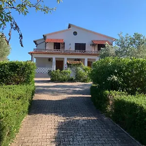 Conti 4*, Lacona Italia